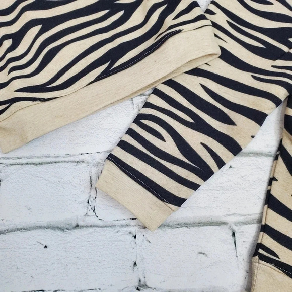 Zebra Girls Fleece Lined Sweatshirt and Sweatpants Matching Set Winter Clothes - Picture 4 of 7